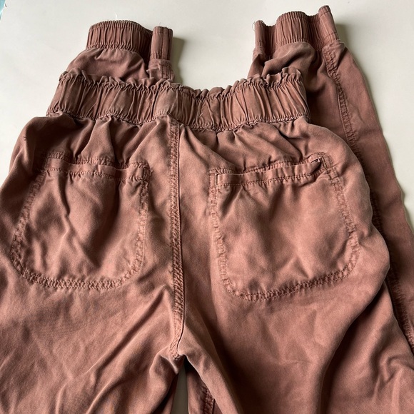 SO High Rise Joggers - Picture 2 of 4